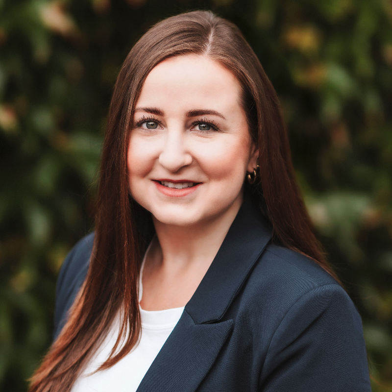 Katharina Olbing  Katharina Olbing