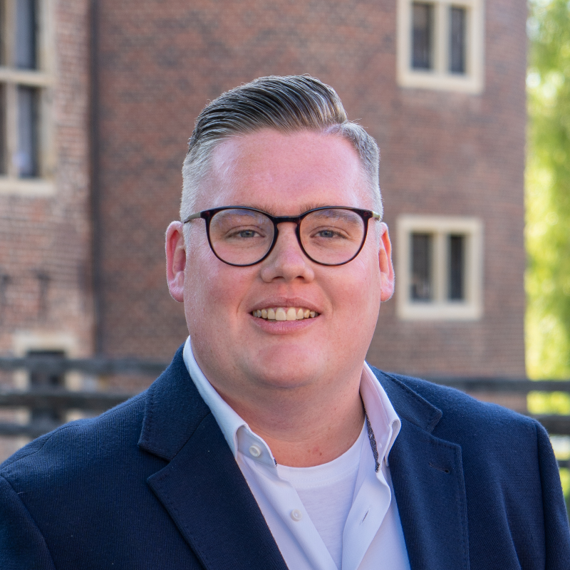 Maximilian Buddenkotte  Maximilian Buddenkotte